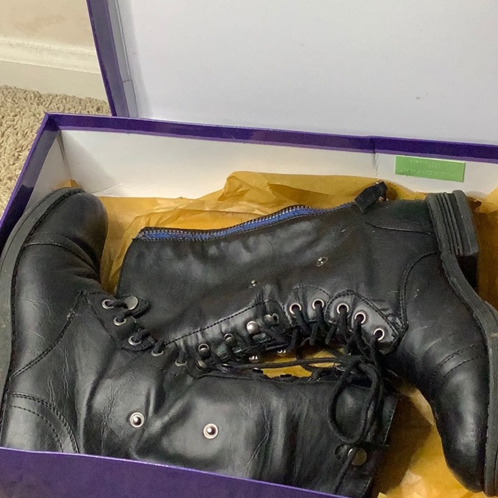 Steve Madden combat boots